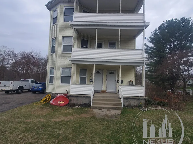 142 Lamb St #1 — Photo 30