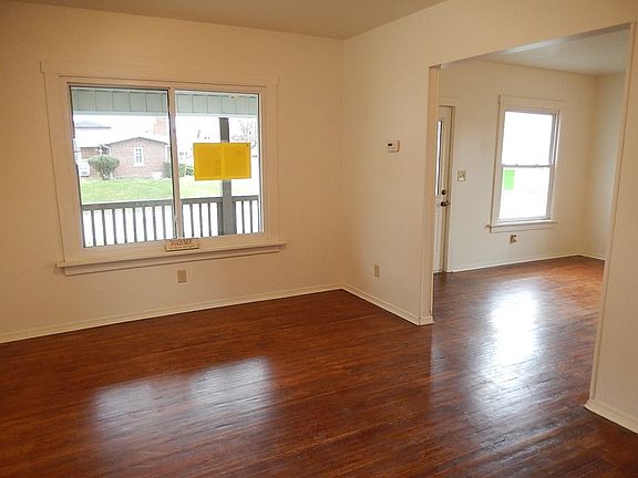 4th image of 505 N Kenilworth Ave