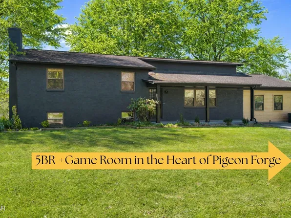 4020 Hitching Post Rd, Pigeon Forge, TN 37863