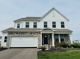 3834 Moors Edge Ln, Powell, OH 43065