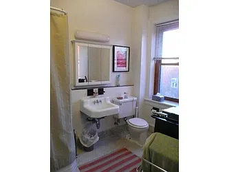 Rented by Brooklyn Heights Real Estate Inc