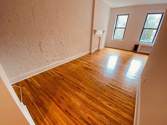 3rd image of 648 Amsterdam Ave #3P