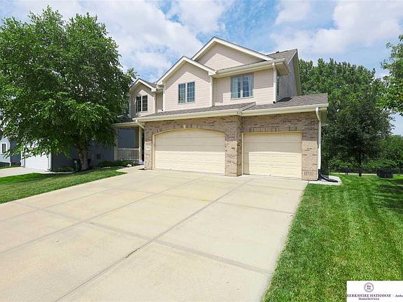 4th image of 7302 Frederick Cir