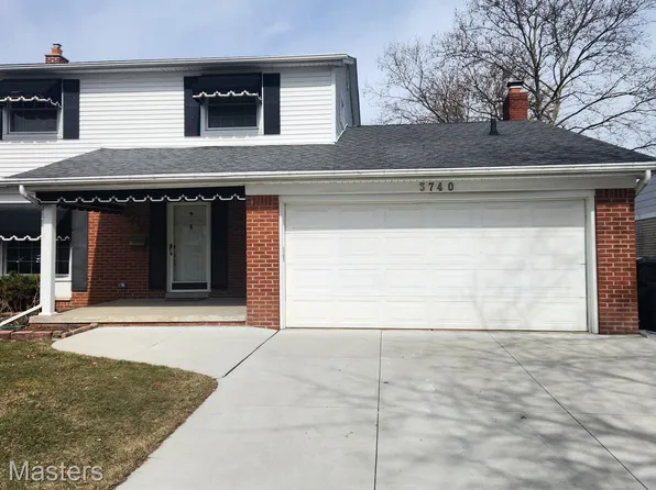3740 Brookshire St, Trenton, MI 48183