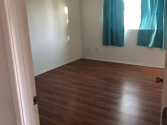 1st bedroom with its own entrance