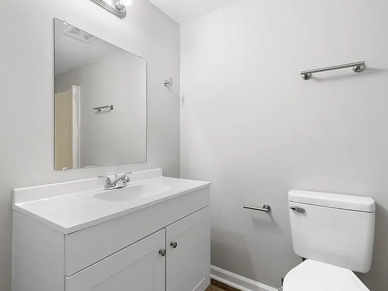 102 Cone St #102A — Photo 14