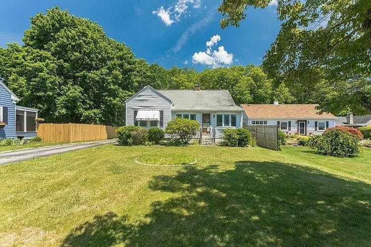 1st image of 6 Reservoir Ave