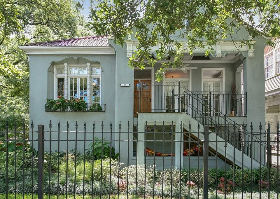 1st image of 2233-35 S Carrollton Ave