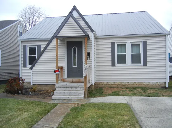 4242 Hughes St, Huntington, WV 25704