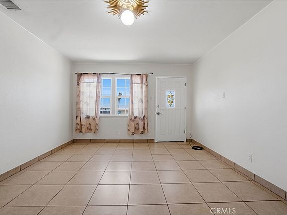 3rd image of 25591 Anderson Ave