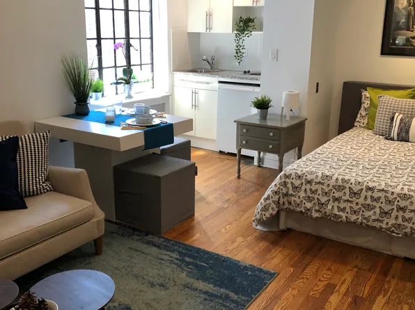 45 Tudor City Place image 1 of 12