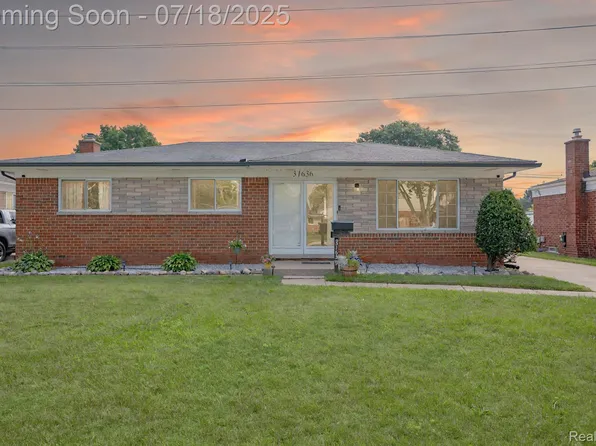 31636 Blair Dr, Warren, MI 48092