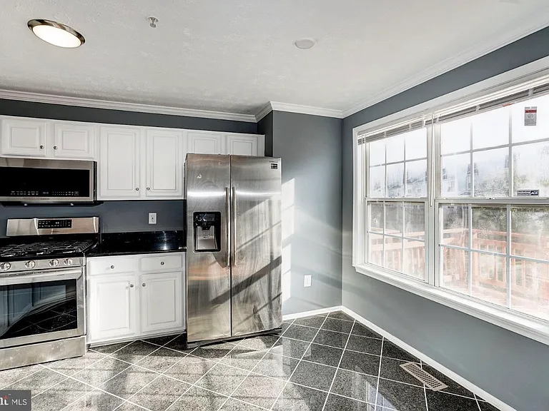 6955 Aquamarine Ct — Photo 9