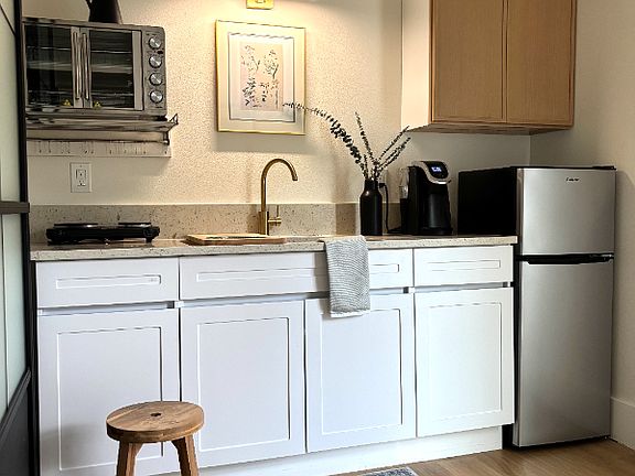 2nd image of 3609 SW 38th Ave #B
