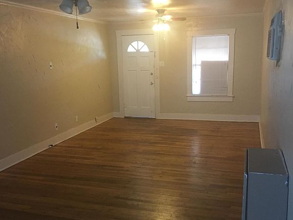 2nd image of 1604 NW 22nd St APT A