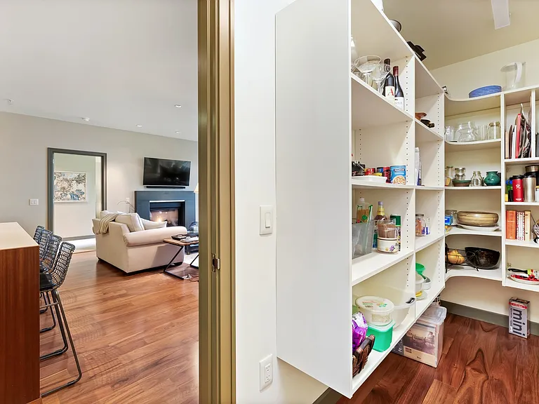 841 S Gaines St #305 — Photo 12
