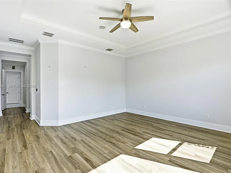 4662 Estates Cir — Photo 28