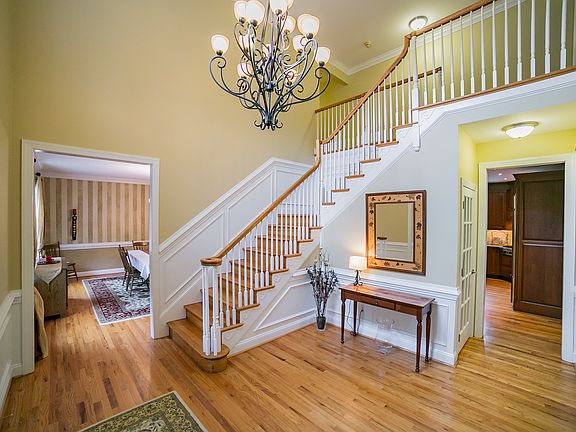 Entry Foyer