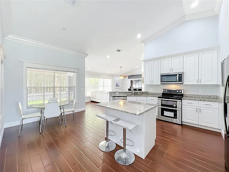 3020 Hartland Ct — Photo 24
