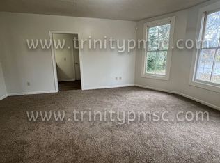 809 Edgefield St #B, Greenwood, SC 29646