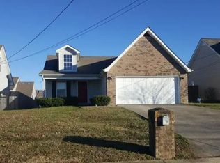 687 Holland Ridge Dr, La Vergne, TN 37086