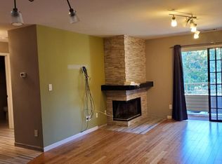 609 Chester Ct #609, Helmetta, NJ 08828