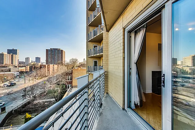 4350 N Broadway St #503 — Photo 13