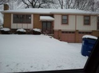 6727 Caenen St, Shawnee, KS 66216