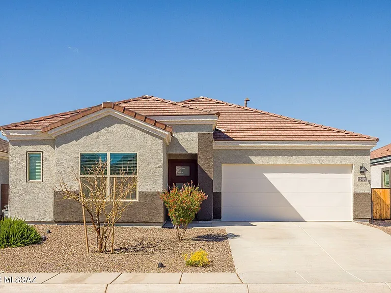 12490 W Gini Ln — Photo 2