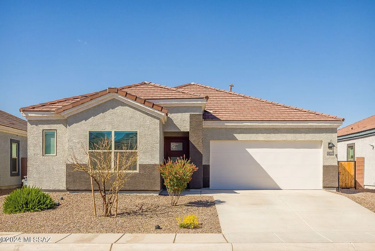 Building Photo - 12490 W Gini Ln