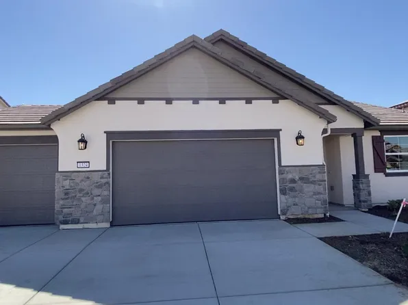 1324 Soledad Ave, Clovis, CA 93619