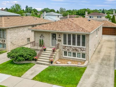 3757 N Oak Park Ave, Chicago, IL, 60634