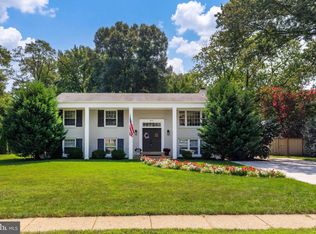 8715 Falkstone Ln, Alexandria, VA 22309