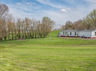 9944 Shrine St, Reasnor, IA 50232
