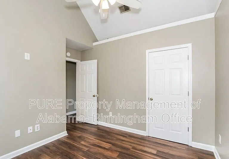 108 Flagstone Ln — Photo 14