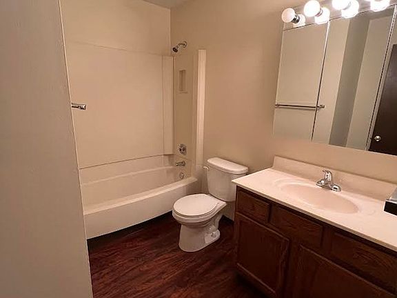 5th image of 8120 Stadler Ave APT 3
