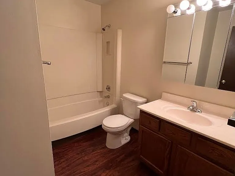 8120 Stadler Ave. — Photo 5
