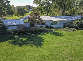 881 W Main St, Madison, OH 44057