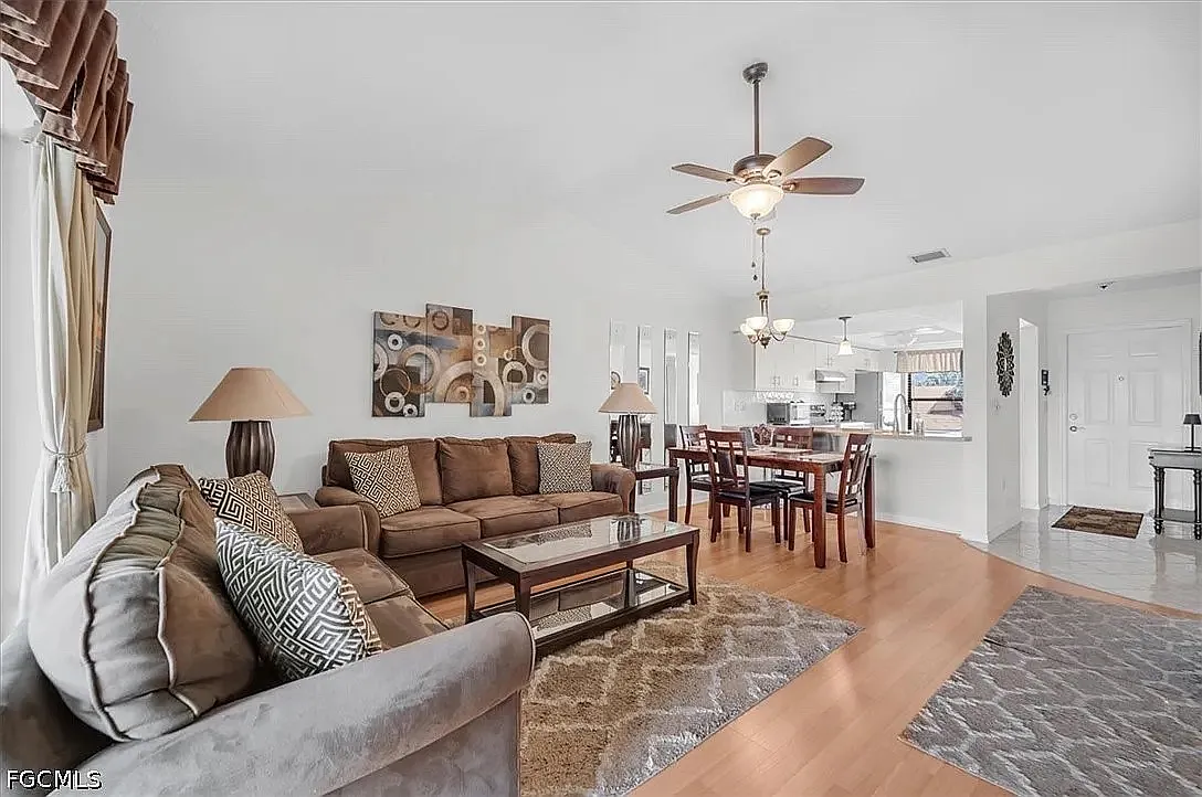 2 bed, 791 sqft, $1,700 — Photo 4