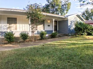 2516 Glen Garden Ave, Fort Worth, TX 76119