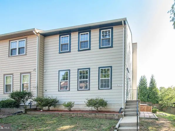 8375 Stationhouse Ct, Lorton, VA 22079