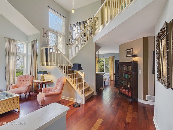 5th image of 1530 Portsmouth Ct