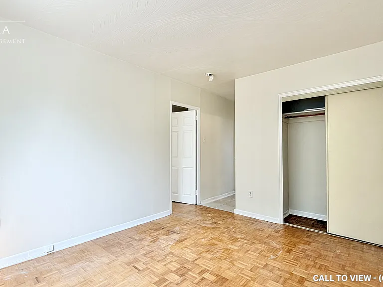 24 Pinehill Cres #101 — Photo 6