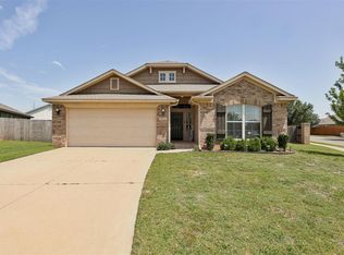 19117 Hecho Dr, Edmond, OK 73012