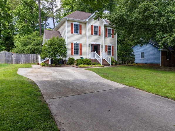 1605 Hall Blvd, Garner, NC 27529