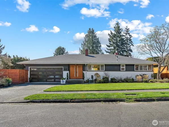 8659 Fauntlee Crest SW, Seattle, WA 98136