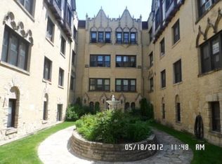 5655 N Spaulding Ave APT 3W, Chicago, IL 60659