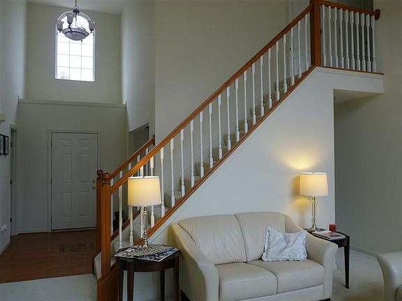 5th image of 2144 Glenview Dr