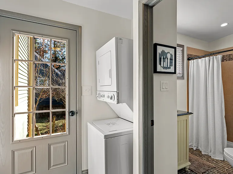 1746 Varina Ave — Photo 22