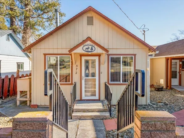 372 Walnut St, Weed, CA 96094